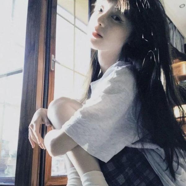 丛林少女之荒野逃生 在线观看